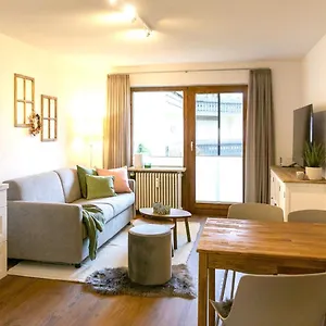 Apartment Balkon Mit Ruhigem Garten In Od1, Sonthofen